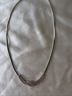 Silver Knot Accent Women's Necklace